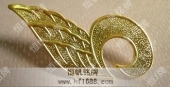 視覺藝術學院?；?生產(chǎn)?；?制作校徽